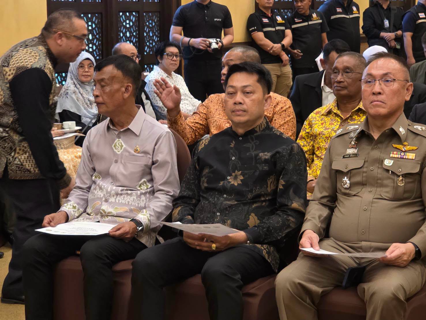 รองผู้ว่าฯ สตูล ร่วมต้อนรับจุฬาราชมนตรี ในพิธีประกาศคำฟัตวา "จังหวัดชายแดนภาคใต้ ดินแดนแห่งสันติภาพ รวมพลังขับเคลื่อนฮูกุมปากัต