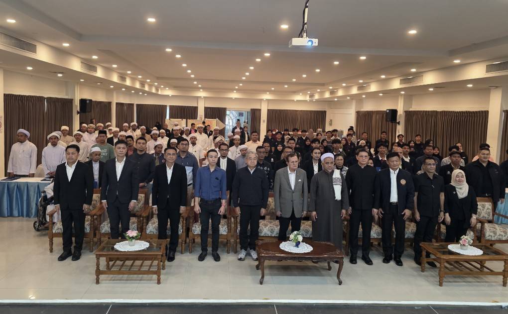 จังหวัดสตูล ร่วมพิธีปิดโครงการเสริมสร้างศักยภาพผู้นำ ปอเนาะ และเยาวชน &ldquo;สานใจไทย สู่ใจได้&rdquo; เพื่อเสริมสร้างสันติสุข ชายแดนภาคใต้ 