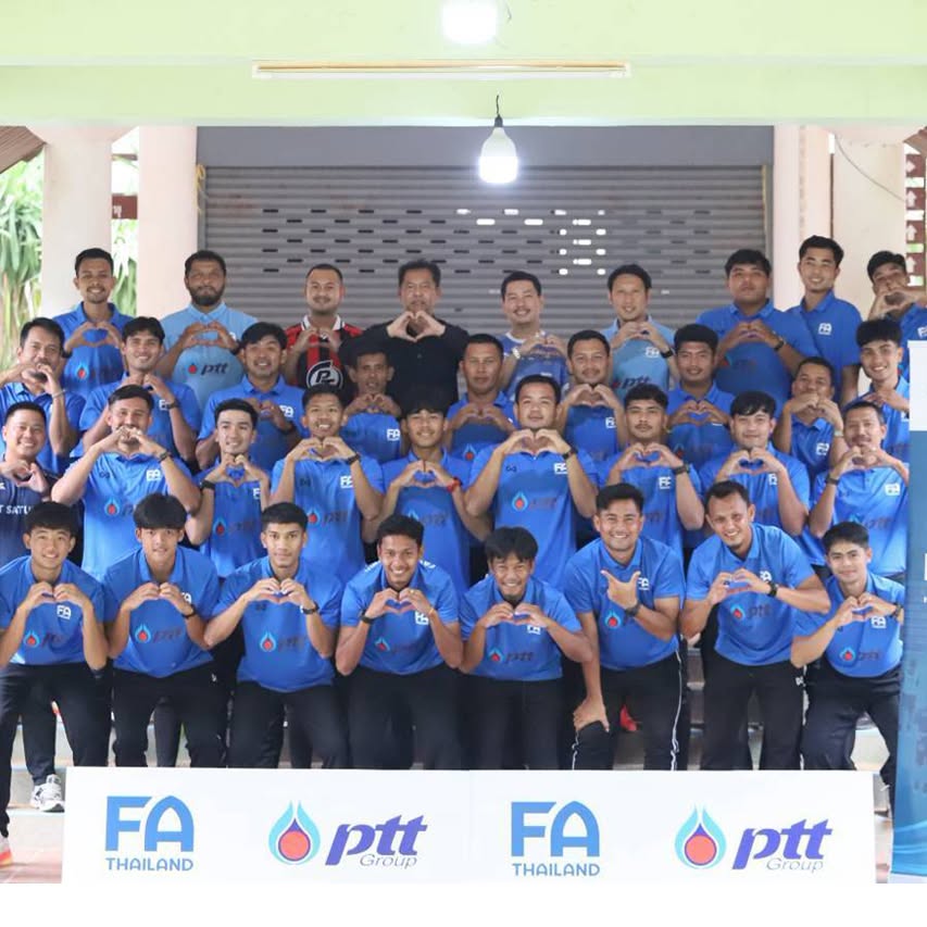 นายกเทศมนตรีเมืองสตูล พบปะและให้กำลังใจผู้เข้าร่วมอบรมผู้ฝึกสอนฟุตบอล หลักสูตร FAT G DIPLOMA COURSE BY PTT ประจำปี 2569