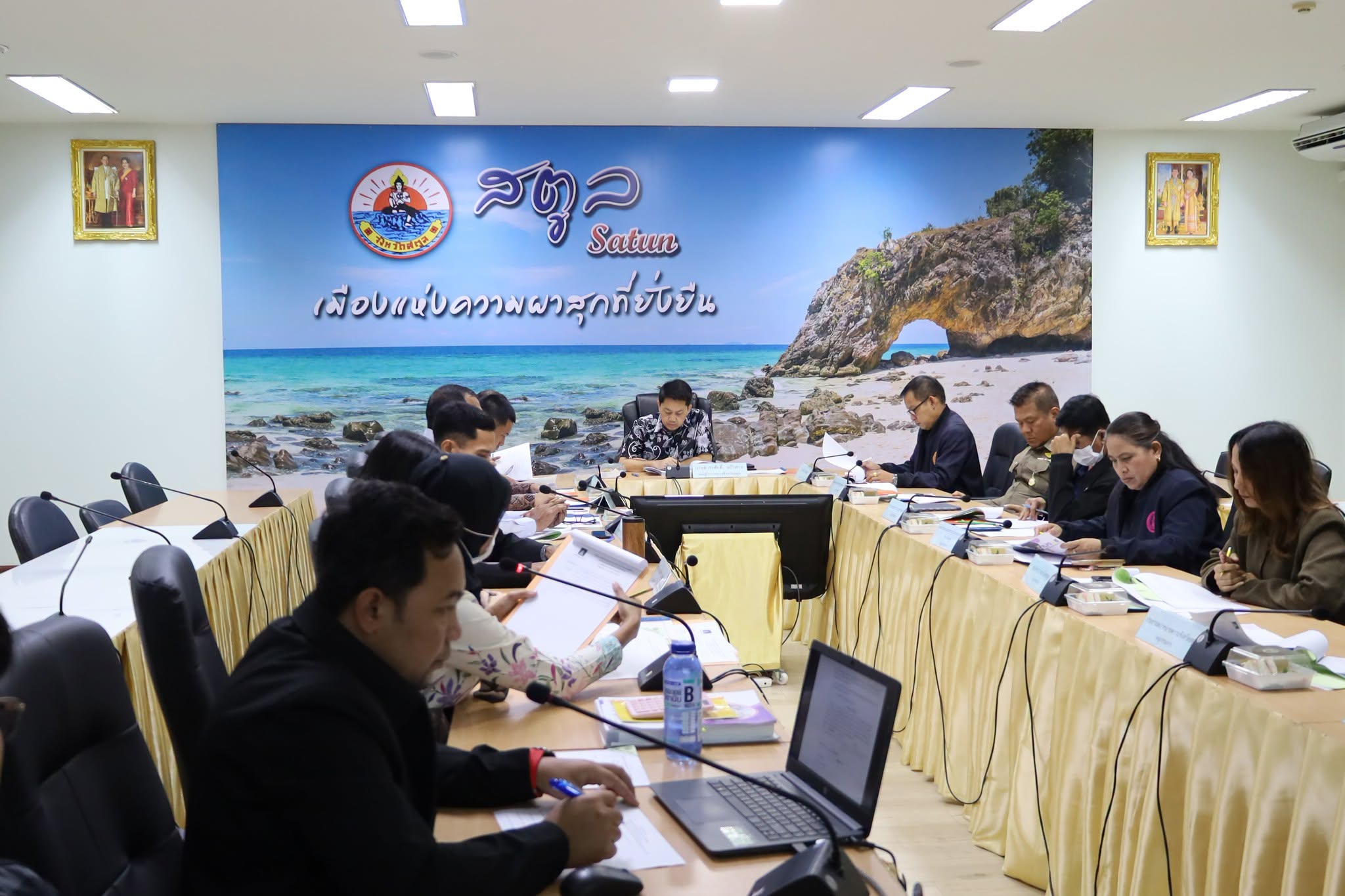 รองผู้ว่าฯ สตูล ประชุมคณะอนุกรรมการพิจารณาค่าตอบแทนผู้เสียหายฯ ประจำจังหวัดสตูล ครั้งที่ 10/2569
