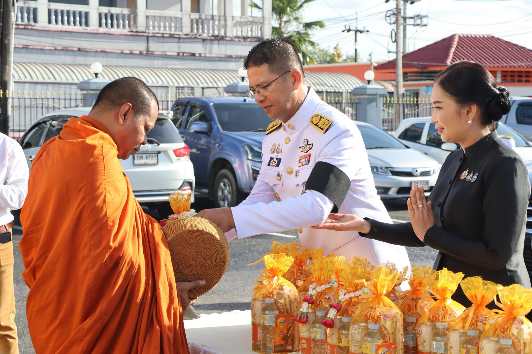 จังหวัดสตูล จัดพิธีบำเพ็ญกุศลและทำบุญตักบาตรอุทิศถวายแด่ สมเด็จพระนางเจ้าสิริกิติ์ พระบรมราชินีนาถ พระบรมราชชนนีพันปีหลวง เนื่องในวันคล้ายวันสวรรคต 24 ตุลาคม 2569